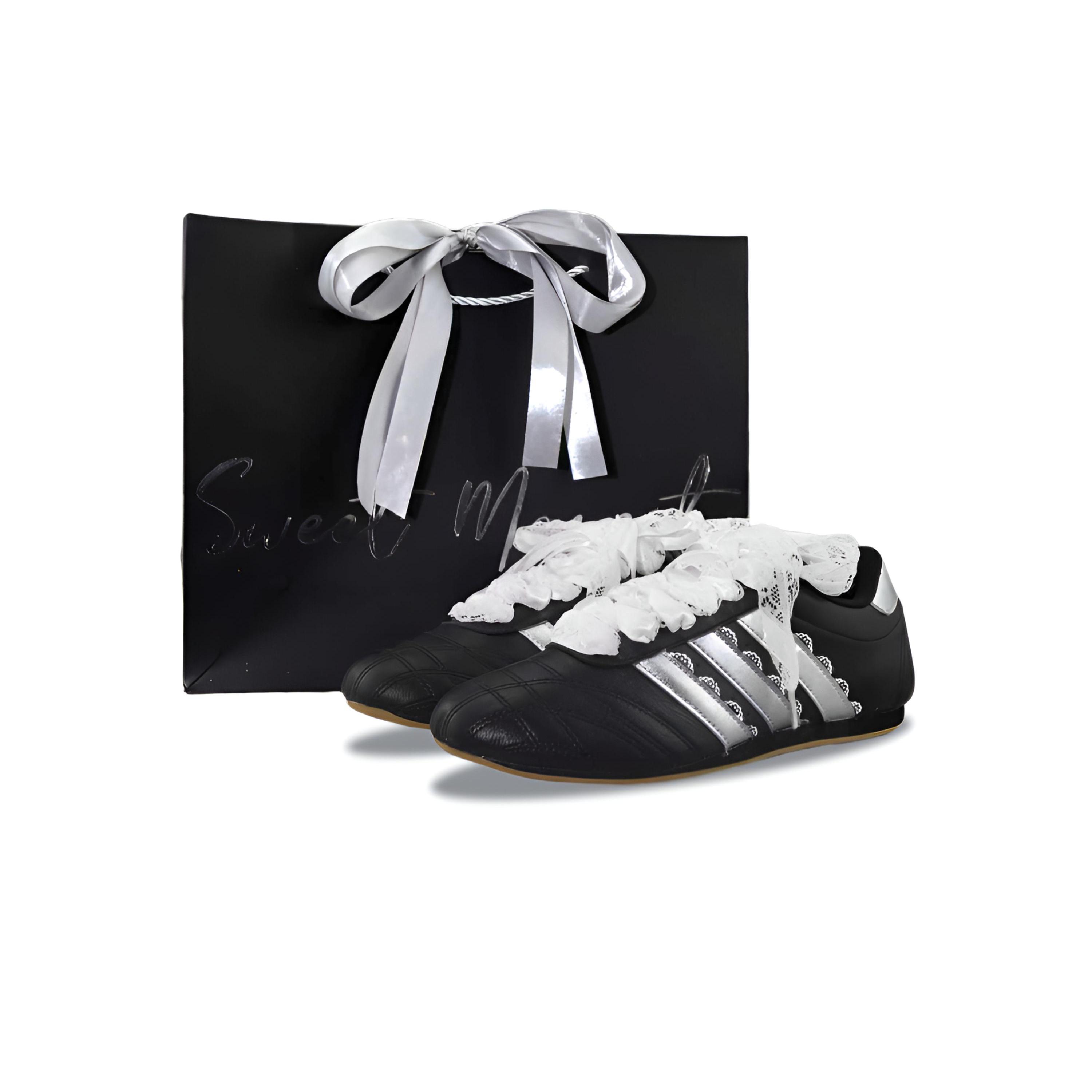 

Adidas Originals Taekwondo Abrasion Resistant Low top Training Shoes Women s Black Silver JS1193(Team129-) 42