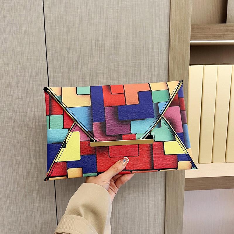 Fashionable Colorful Pu Handheld Clutch Bag For Women Stylish Casual Summer Use