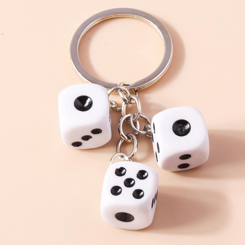 Cuet Resin Geometric Dice Keychain Keyring Pendants for Women Men Car Key Holder Handbag Pendants Charms DIY Jewelry Gifts