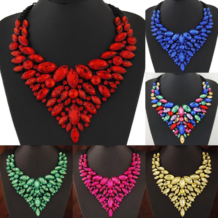 Fashion Geometric Alloy Pendant Necklace For Women With Gemstone Accents