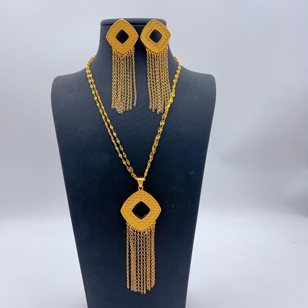 Middle East Dubai Iraq Jewelry Copper Alloy Necklace Earrings Jewelry Set Indian Bridal Necklace 2026