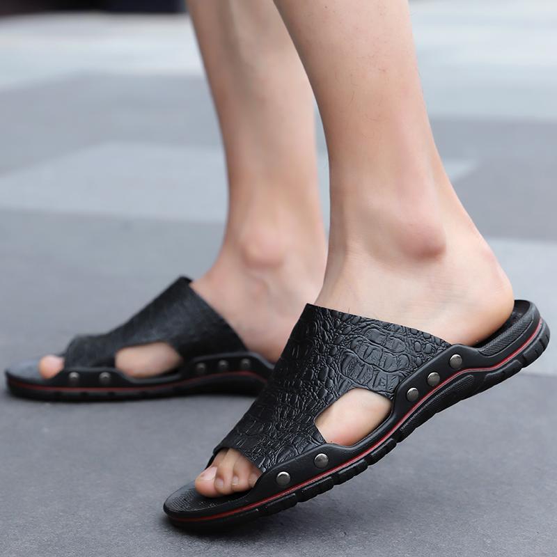 Summer Casual Slippers Men Leather Shoes Men Summer Flip Flops Beach Anti-slip Men Shoes Leather Sandalias Zapatos 39-48