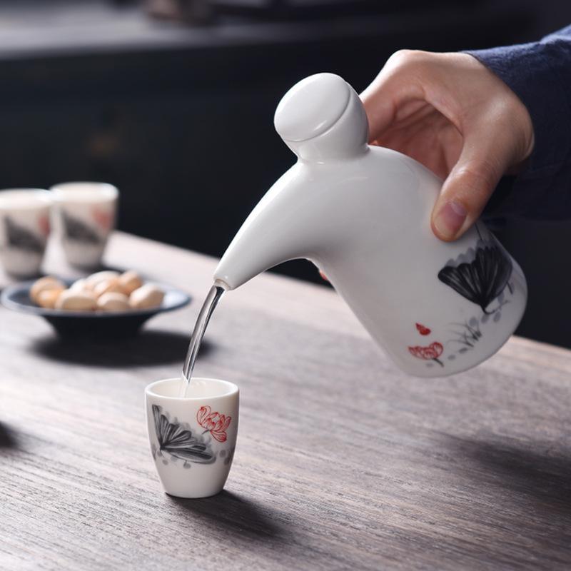 Ceramic Wine Set Half A Catty Small Wine Jug Wine Dispenser Baijiu Cup Yellow Wine Cup Chinese Sake Customization