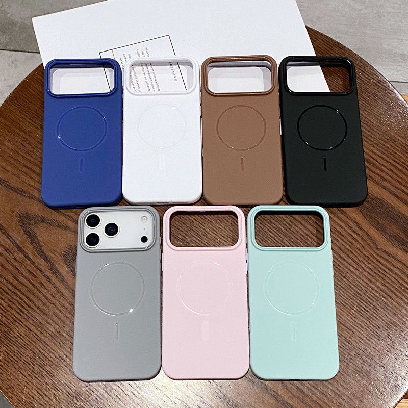 Liquid Silicone Phone Case for Apple iPhone 17 Pro Max - Soft MagSafe Simple Creative Phone Cover for iPhone 16/15/14/13/12/11/Pro/Pro Max/17 Air