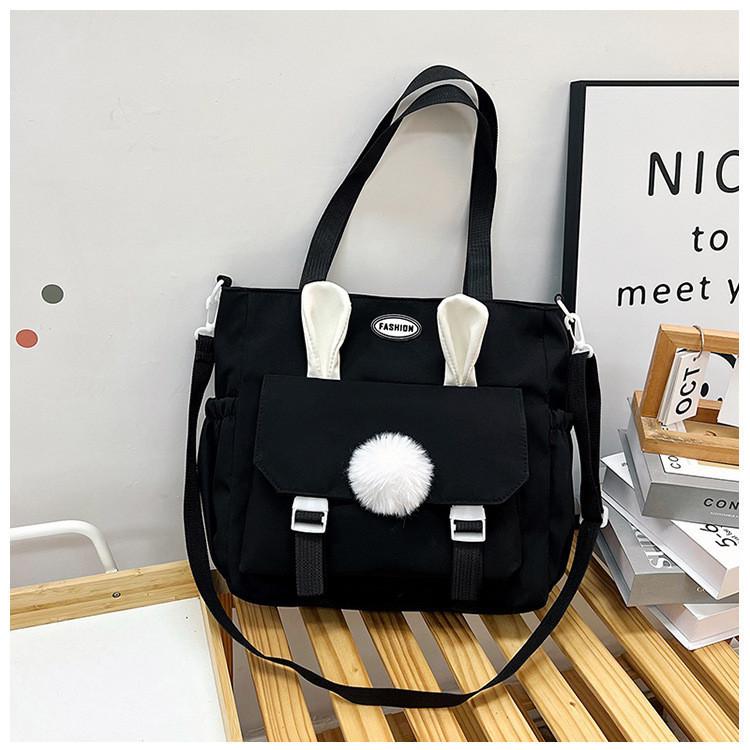 Elegant Nylon Shoulder Bag Women s Bag Stylish Polyester Bag Minimalist Design чёрный