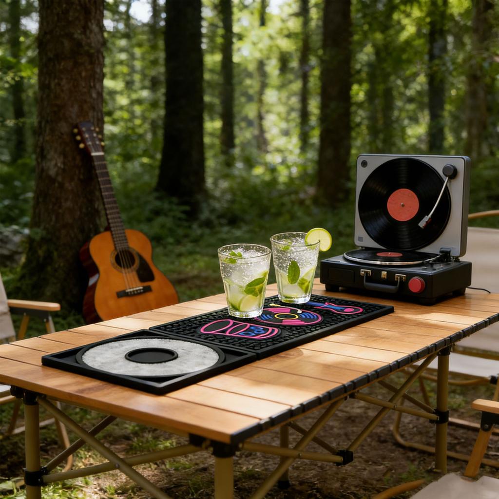 Traditional Appearance elastomer Drink Rest Pad With Liquid footpaths Excellent For Dining exteriors And Portable utilizes 61 5x15 1cm Black