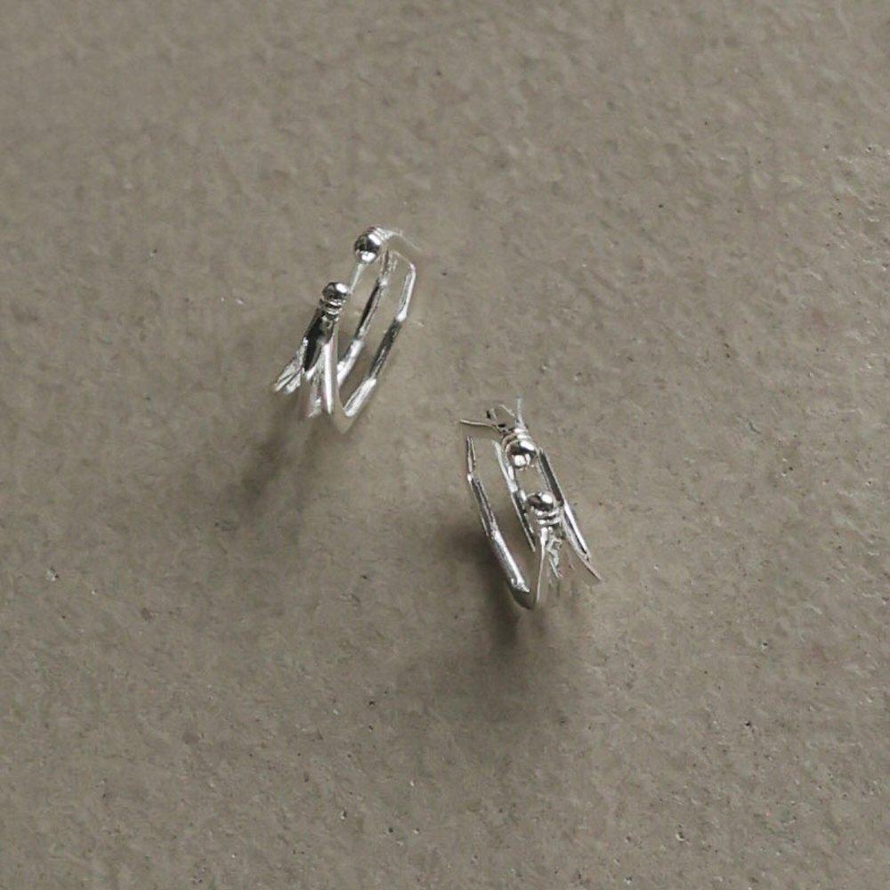 J.Lauren Angle Line Silver Ear Cuff M03931