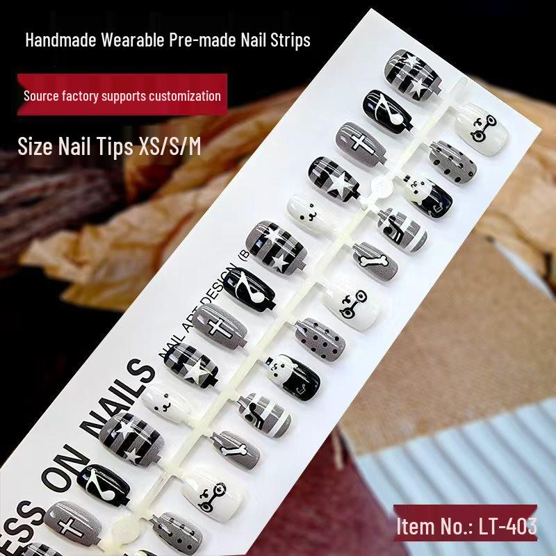 Cat Eye Manicure: 30 Hand-Painted Luxury Nail Strips