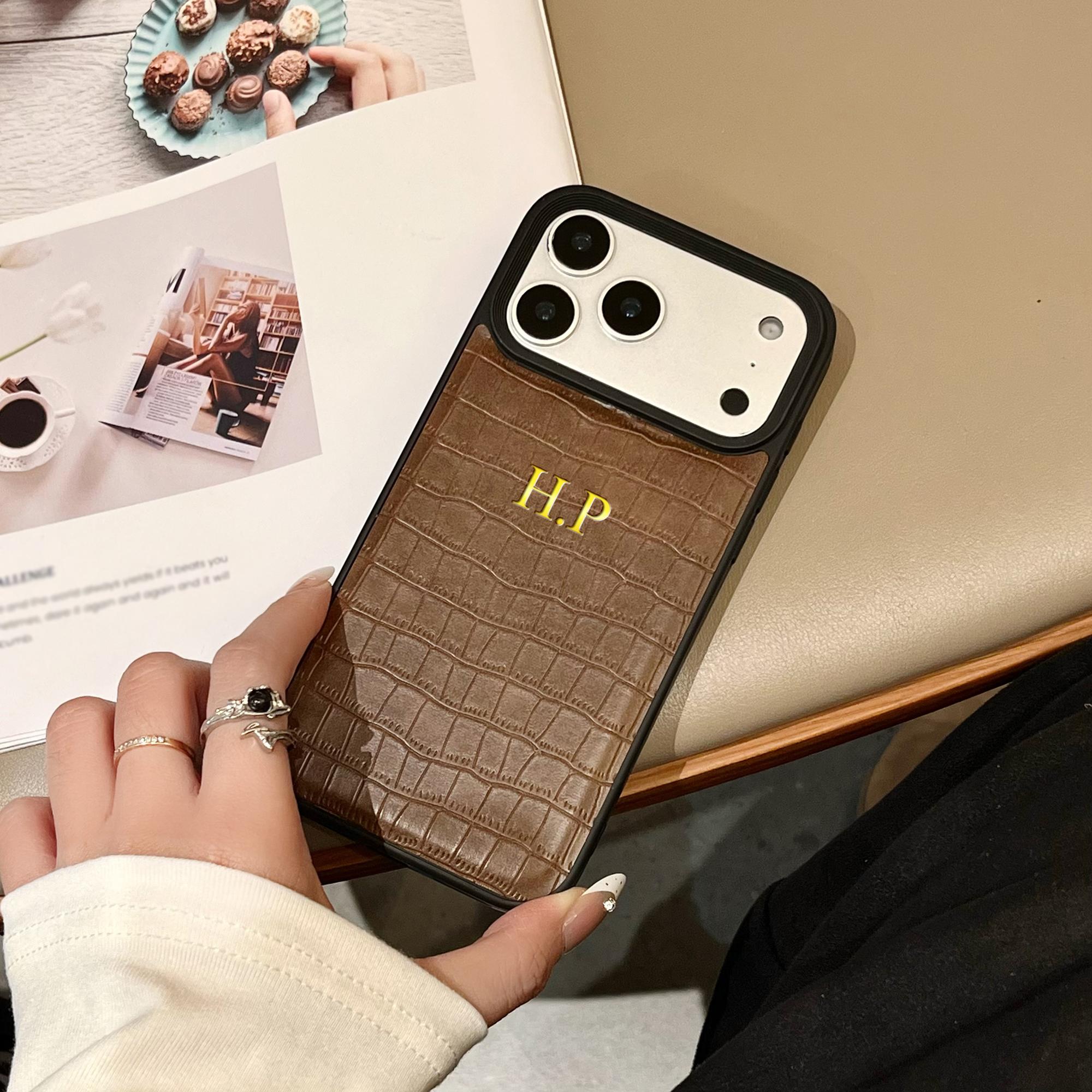 

Custom Name Crocodile Pattern Faux Leather Case For iPhone 17 16 15 14 13 12 11 Pro Max Plus Air Hot Gold Foil Stamping For iPhone 15 Pro