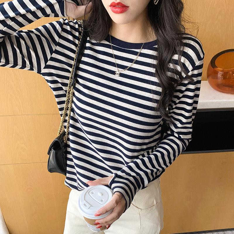 Striped Bottoming Shirt for Women, Spring and Autumn New Style, Contrasting Color, Round Neck, Long-sleeved T-shirt, Early Autumn Top