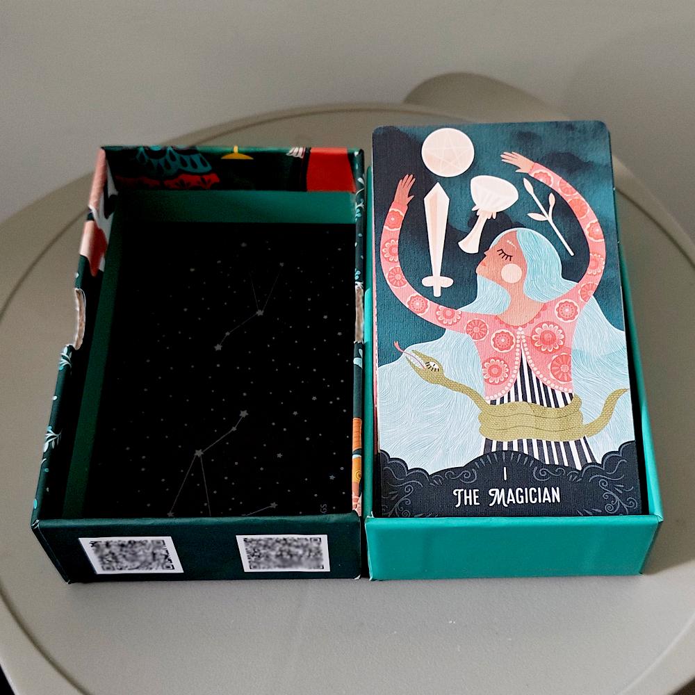 12*7cm Sternenmädchen Tarot Deck 78-Karten Deck Ästhetische Himmlische Göttliche Tarotkarten in Zweiteiliger Stabiler Box Doppelgeprägt