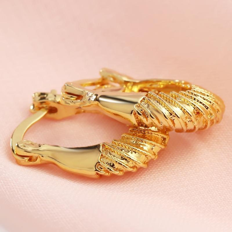 Trendy Oval Hollow Out Twisted Metal Hoop Earrings Vintege Gold Color Charm Jewelry Gifts For Women Girls  New Accessories