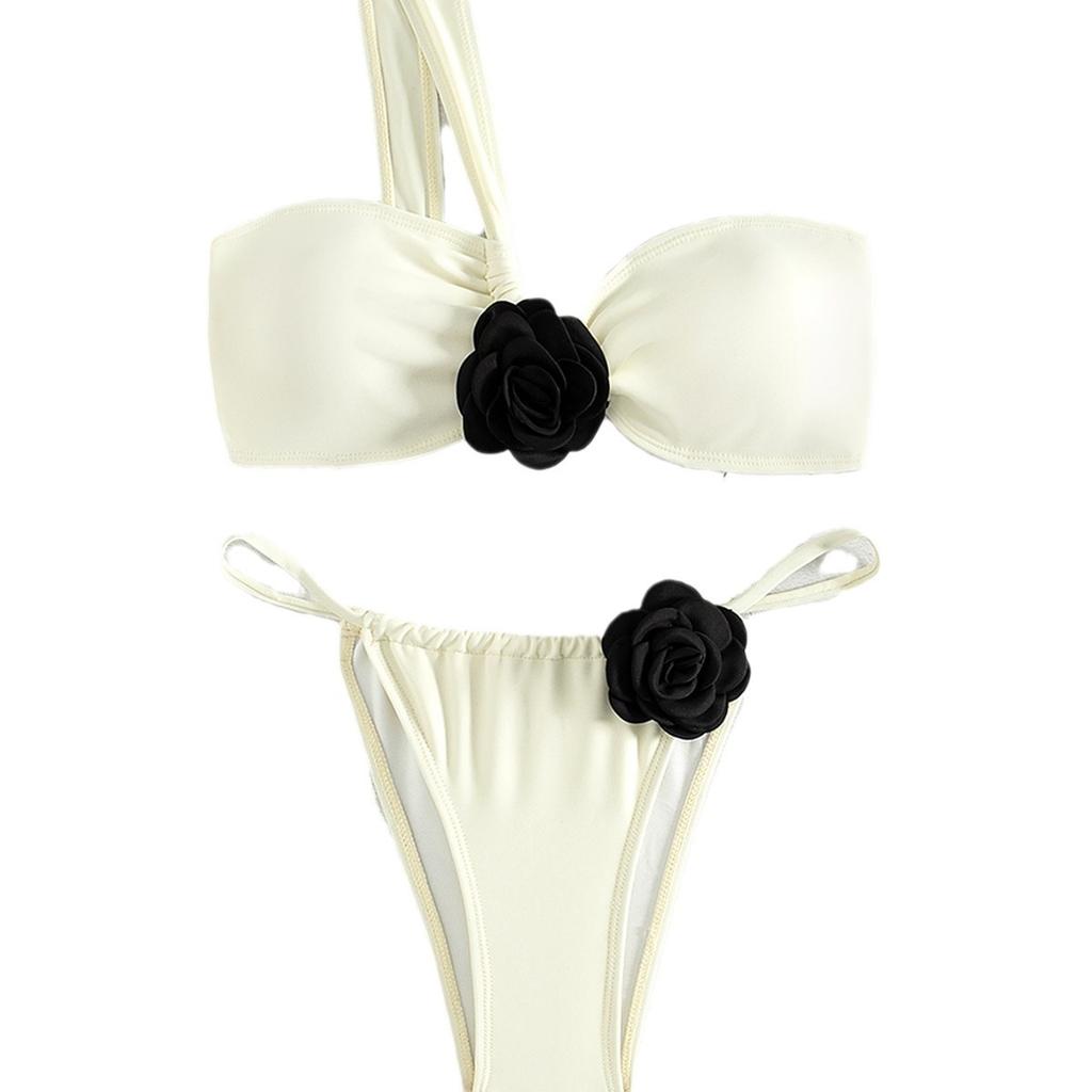 Beliebter Badeanzug Bikini Schräger Schulter Dreidimensionale Blume Weißes Tube Top Gespaltenes Bikini-Badeanzug Damen