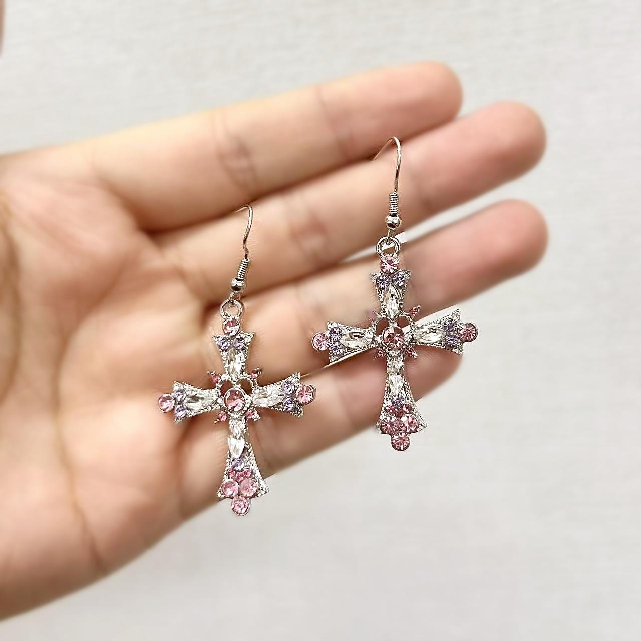 

Готические розовые серьги-кресты Y2K фиолетовые серьги-панки с цирконием серьги-сердечки для женщин ювелирные аксессуары