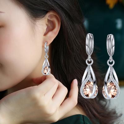 3 sztuk / zestaw Lady Kolczyki Lekki błyszczący Faux Crystal Exquisite Women Naszyjnik na prezent