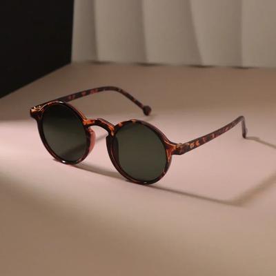 Occhiali e accessori – Occhiali da sole
