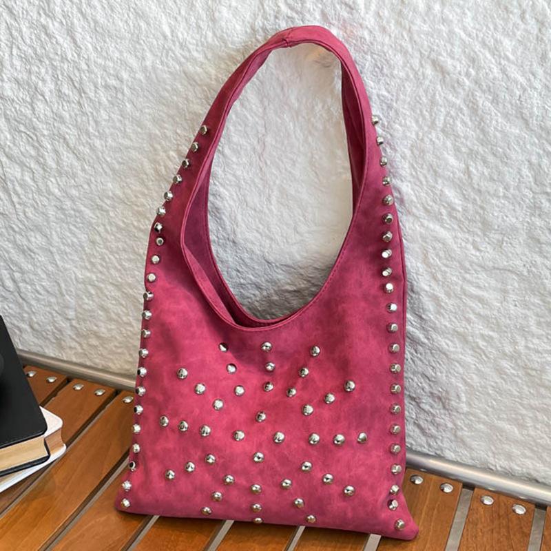 Underarm Bag Women's Winter New Personality Trendy Cool Rivet Handbag Large Capacity Fashion Shoulder Bag