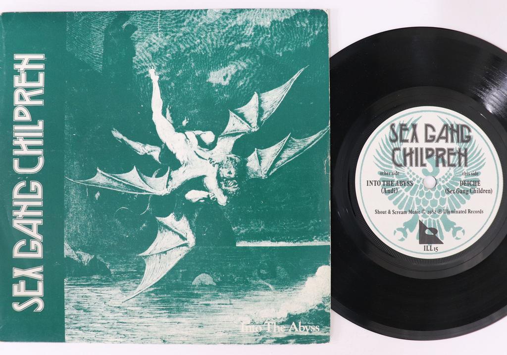 7inch Record SEX GANG CHILDREN  Into The Abyss  Deiche ILL15 ILLUMINATED 1982 UK Rock Used