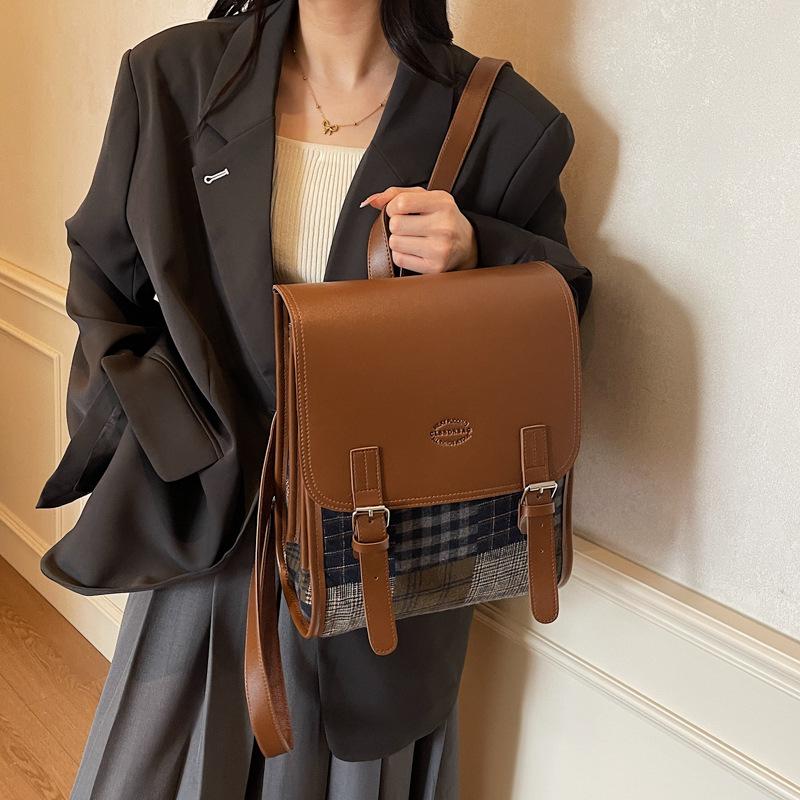 Schoolbag Autumn and Winter Plaid Backpack Women's Fashion Versatile Retro High-value Handbag College Style Plaid Backpack