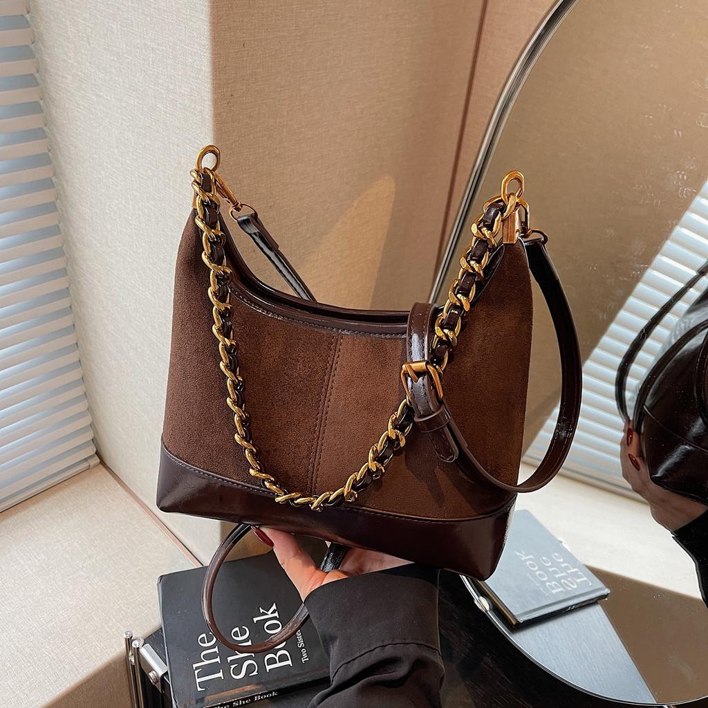 Fashion retro bag women's commuter versatile messenger bag autumn and winter shoulder armpit bag