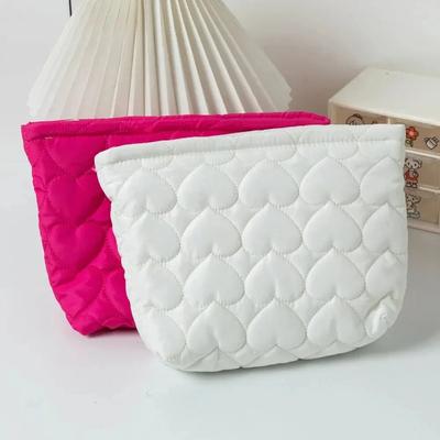 Mode Koreanische Kosmetiktasche mit großem Fassungsvermögen für Damen, einfarbiges Herz-Quilting, Handtasche, tragbar, Reise, Lippenstift, Make-up-Aufbewahrungstaschen