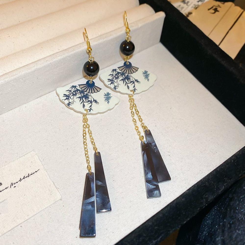 Hook Piercing Fan Shaped Drop Earrings Leaf Exaggerated Long Earrings  Hipster