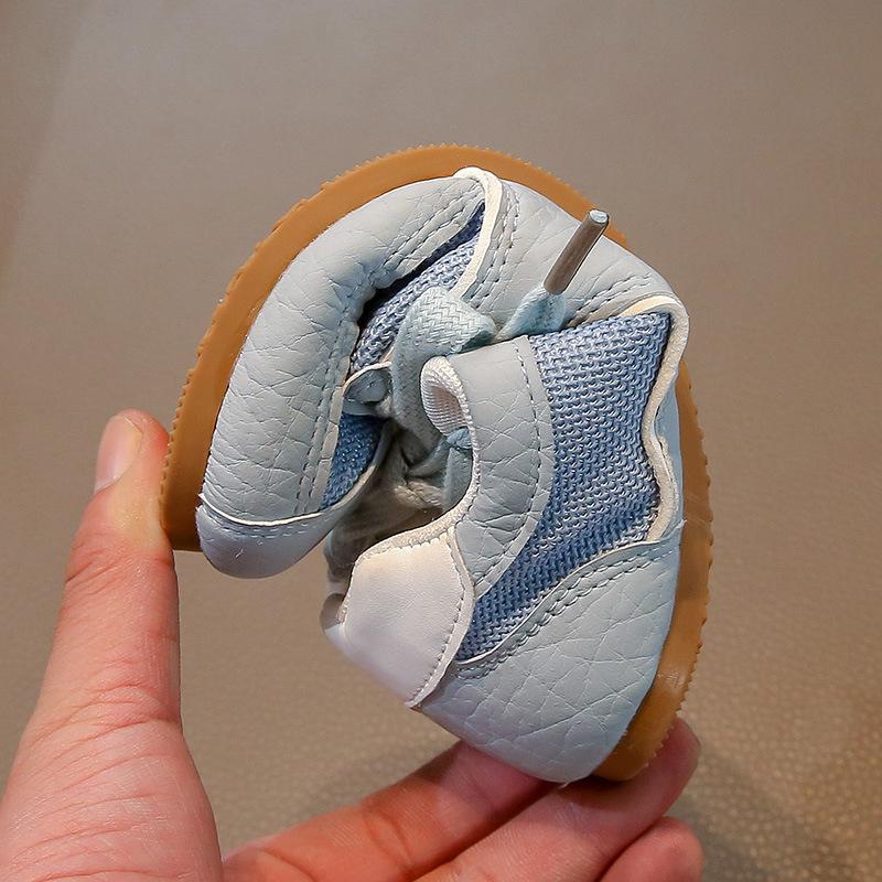 Kids Casual Shoes Retro Air Mesh Breathable Boys Girls Tenis Shoes Non-slip Soft Sole 2025 New Students Sports Shoes Trendy