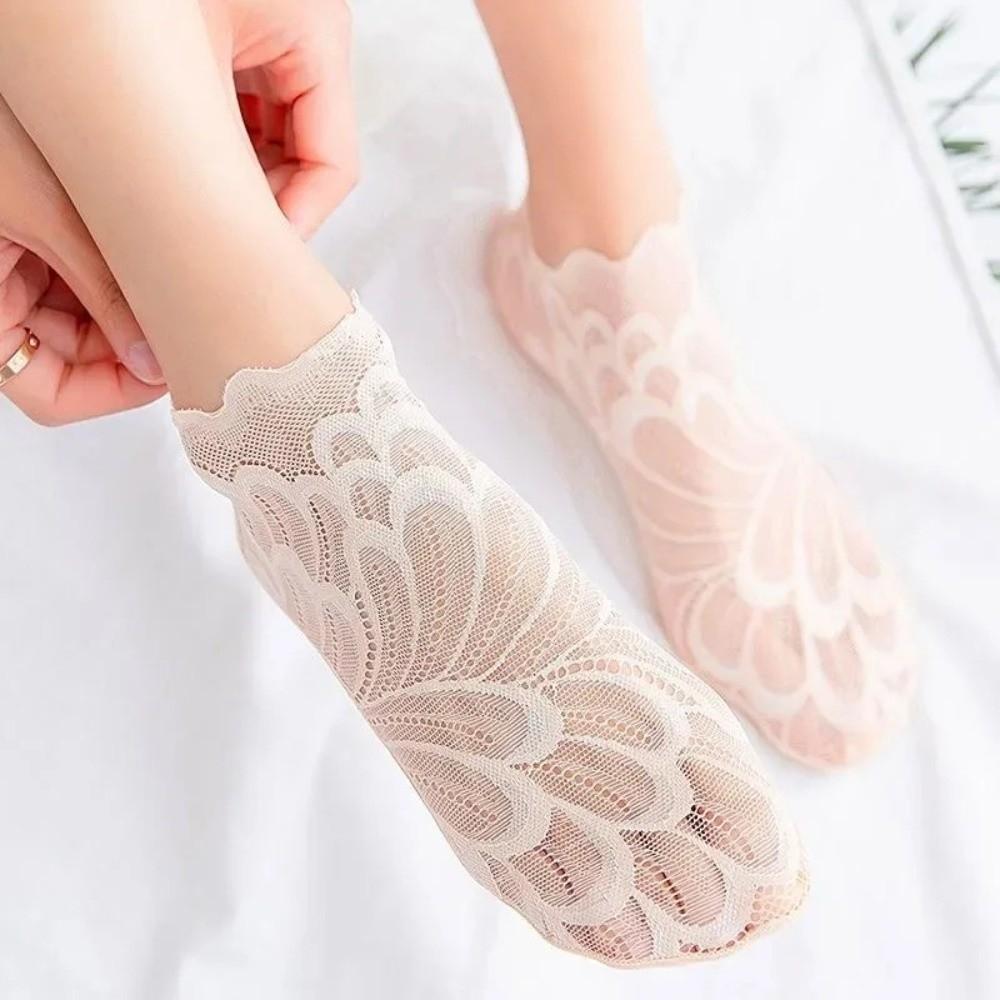 Lace Flower Mesh Boat Socks Breathable Short Socks New Lolita Socks  Women's Fashion