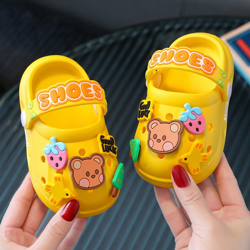 Kids' Cartoon Sandals: Non-slip, Soft Sole, Indoor/Beach Wear for Boys & Girls