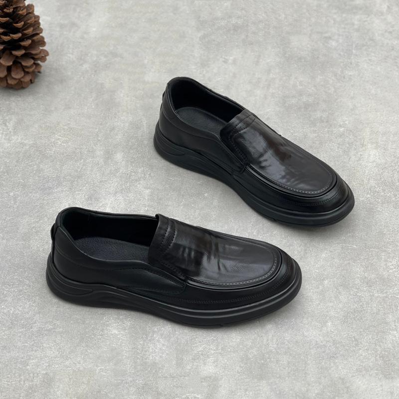 

Spring and Autumn s New Men s Shoes Are Fashionable, Casual and Versatile. Just Put on The Lazy Leather Shoes 44 чорний