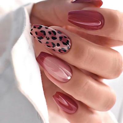 24 bucăți roșu de culoare uni manichiură franceză repetabilă bucată de unghii toamnă și iarnă nou imprimeu leopard purtând unghii unghii false unghii false