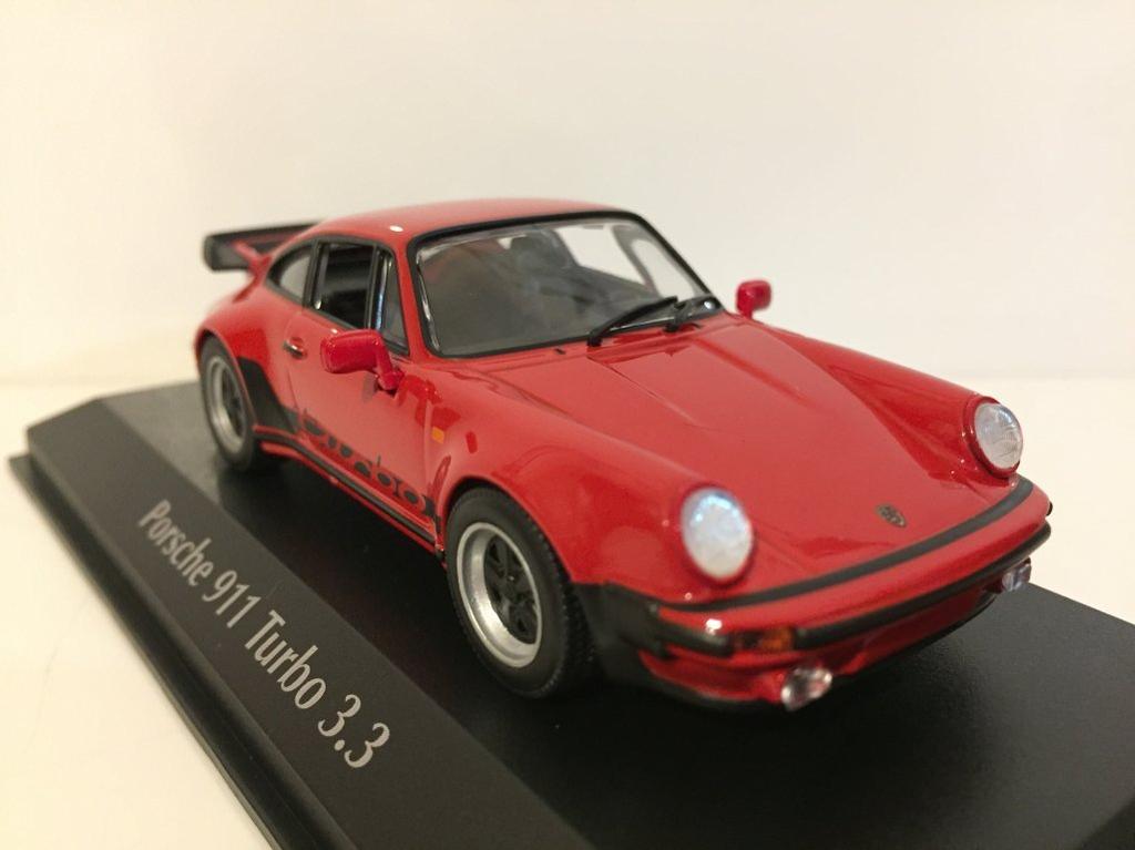 Maxichamps Scale Diecast 940 069000 1979 Porsche 911 Turbo Red 1/43 - 3.3 -