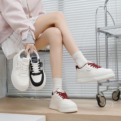 2025 primavera scarpe bianche basse nuova versione coreana ins studentesse piattaforma rialzante scarpe da ginnastica casual street shot W2029