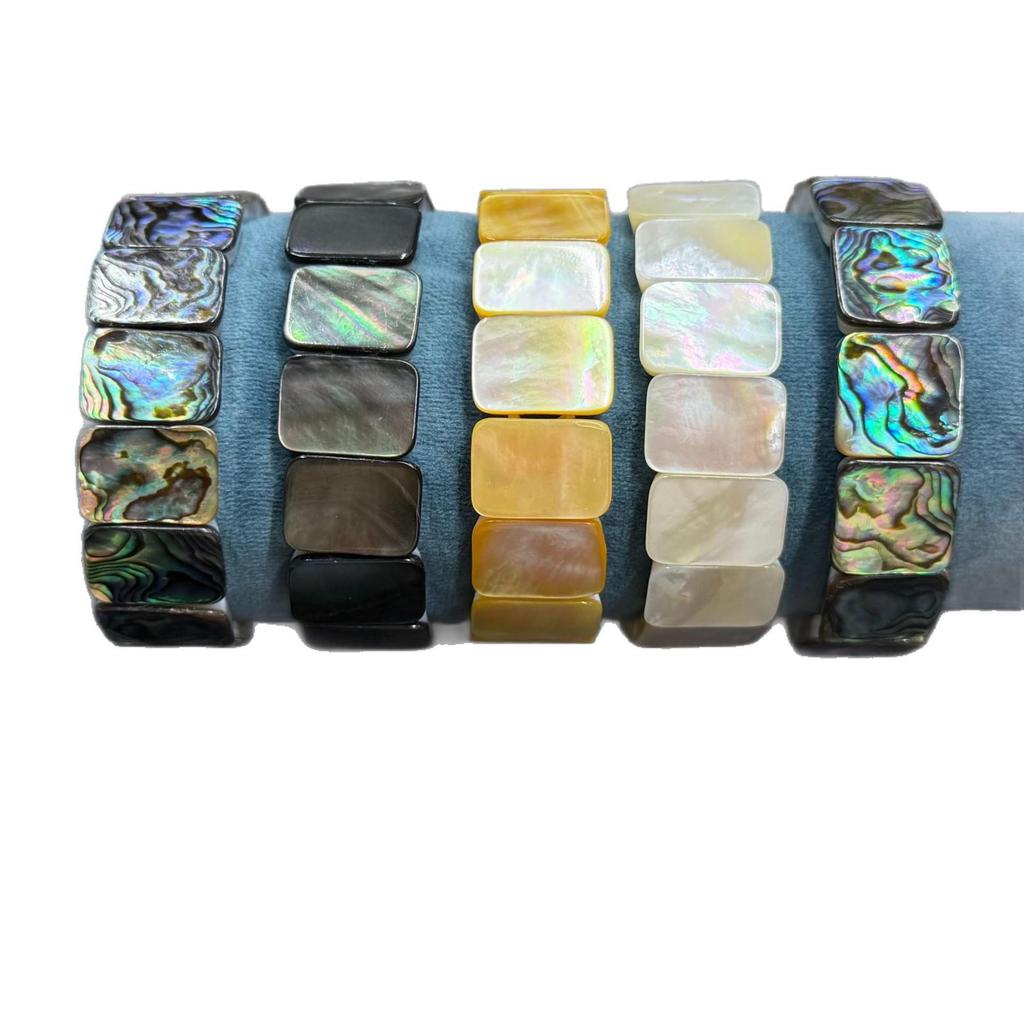 Natürliche Abalone-Muschel Schwarz-Weiß-Gelb Perlmutt Quadratisches handgeknüpftes Armband