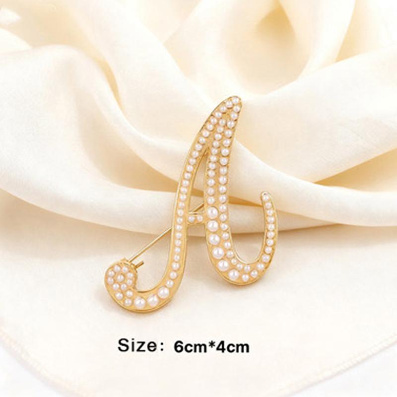 

26 Англійських Літер Перлинні Брошки Шпильки на Лацкан Жіночий Корсаж Розкішні Ювелірні Вироби Подарунки Для Жінок Аксесуари