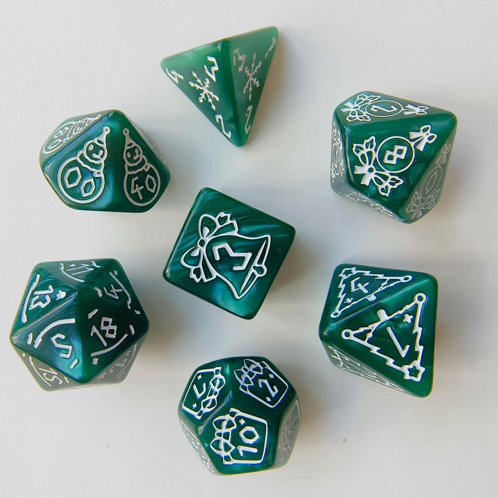 7pcs/set New Snowman Christmas Tree Pattern Christmas Dice DND Number Dice Running Team Board Game Dice Set Christmas Supplies