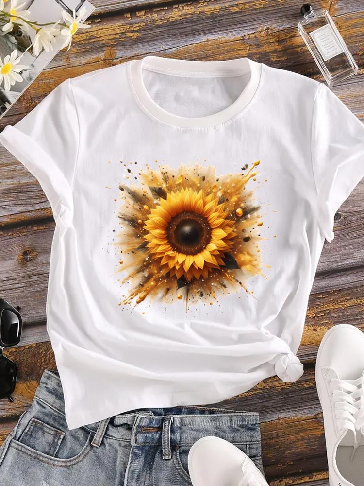 (Asian Size) T Shirt Printed Women Tee Clothing Casual Fashion Lady feather trend 90s Female Top Graphic Short Sleeve T-shirts