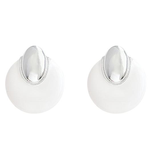 Retro White Stud Earrings Hypoallergenic Office Ladies Earrings Lightweight Alloy