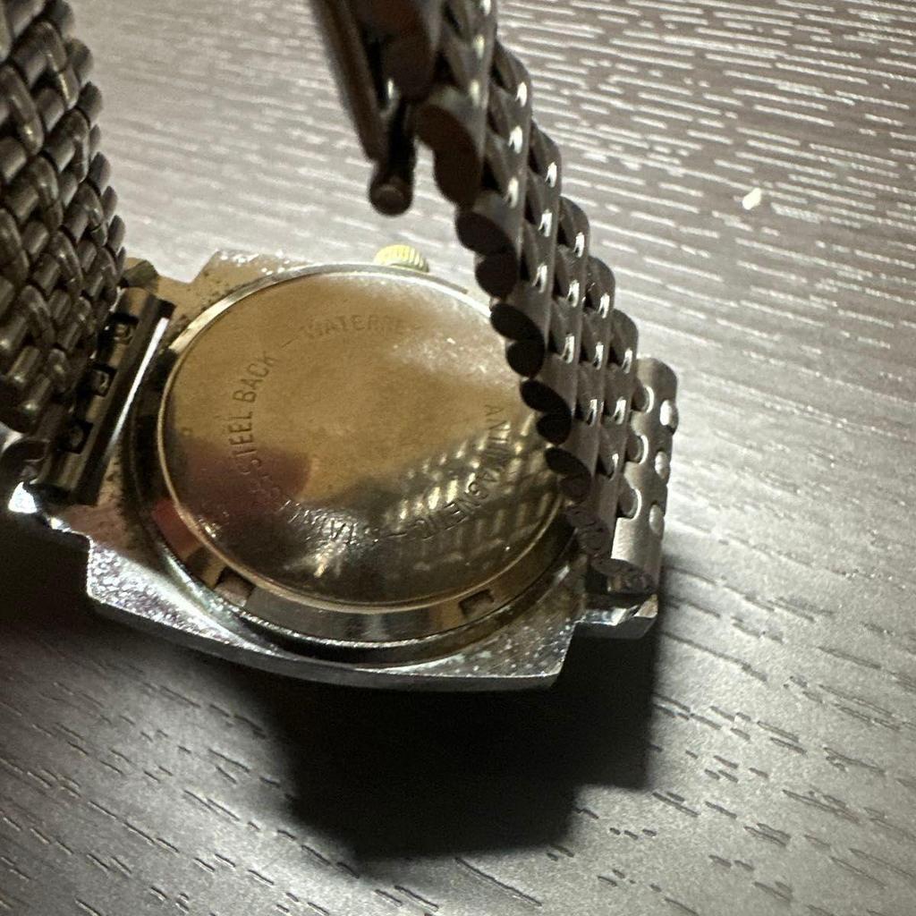 Used Watch 17 jewels manual winding vintage