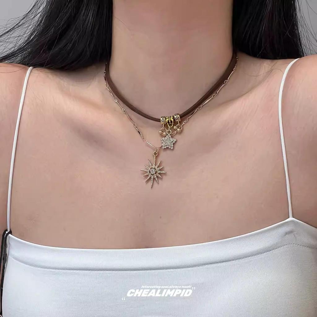 Retro Spicy Girl Butterfly Punk Leather Choker Necklace