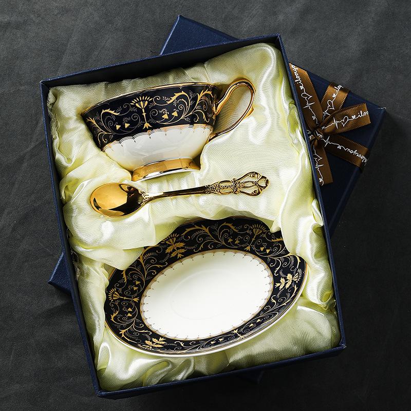 Vintage Bone Porcelain European Coffee Cup Set Exquisite Ceramic Gift Dish Afternoon Tea and Coffeware Sets