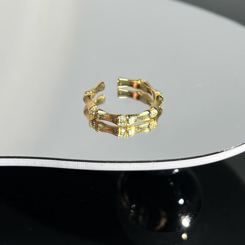 Collection retro Italian court style brushed hollow lace open ring women's fashion niche versatile ring