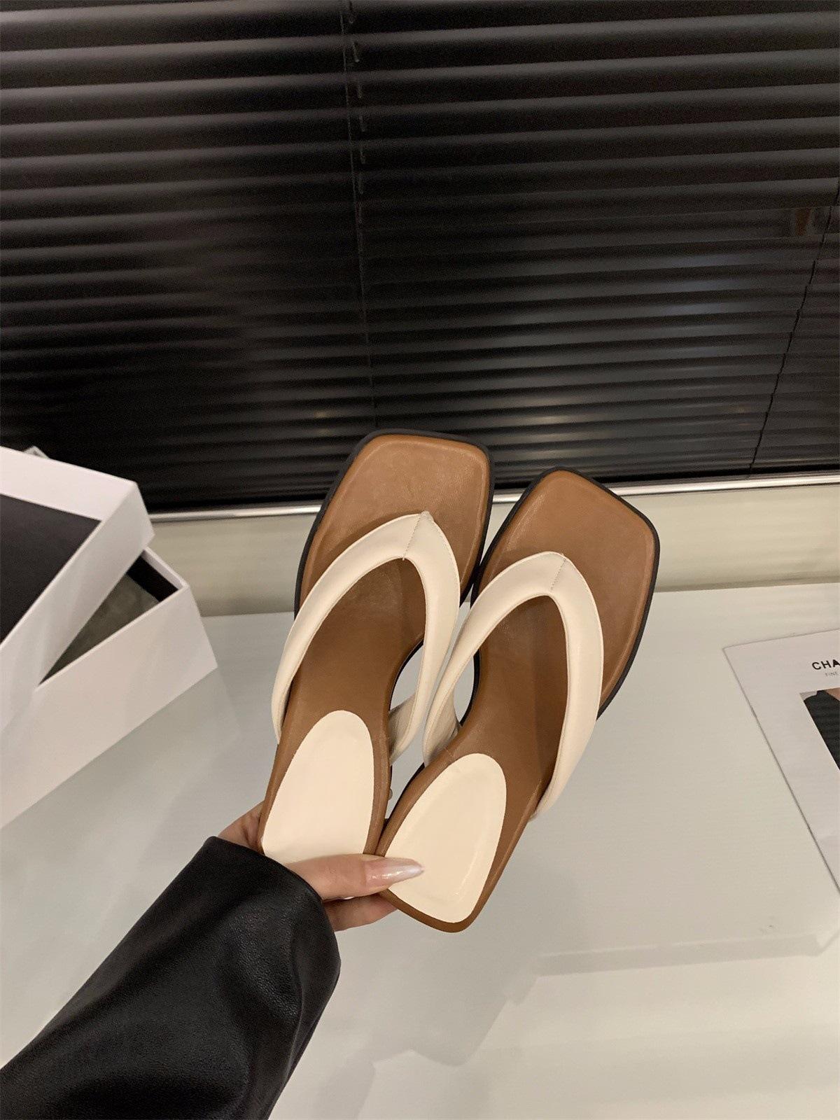 

Slope heel thick sole pinch foot flip-flop shoes women s shoes wear 2025 summer soft sole French small sandals beach sandals 35