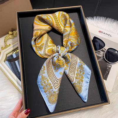 Accessori – Sciarpe e foulard