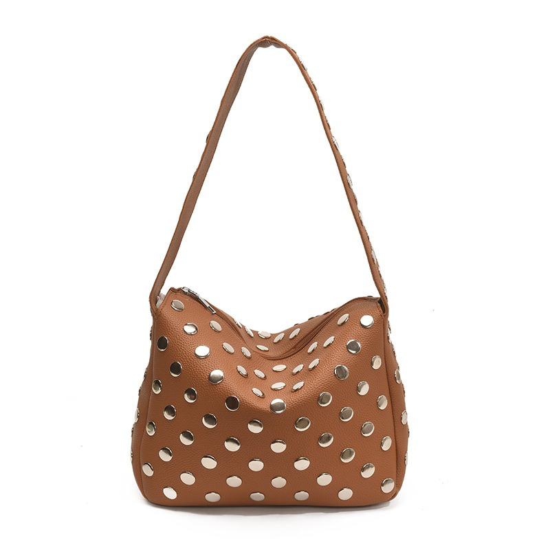 Fashion retro versatile willow nails single shoulder armpit bag women's summer new heavy industry personalized locomotive handbag