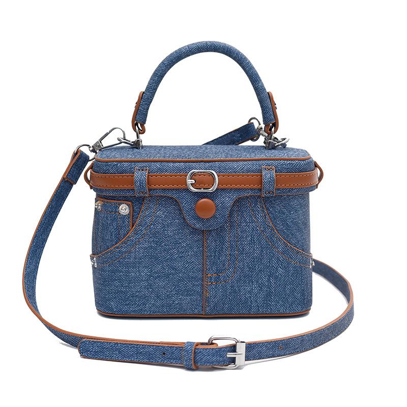 Trendy Korean version of fashionable denim texture hand-carried box bag, personalized versatile niche design messenger bag woman