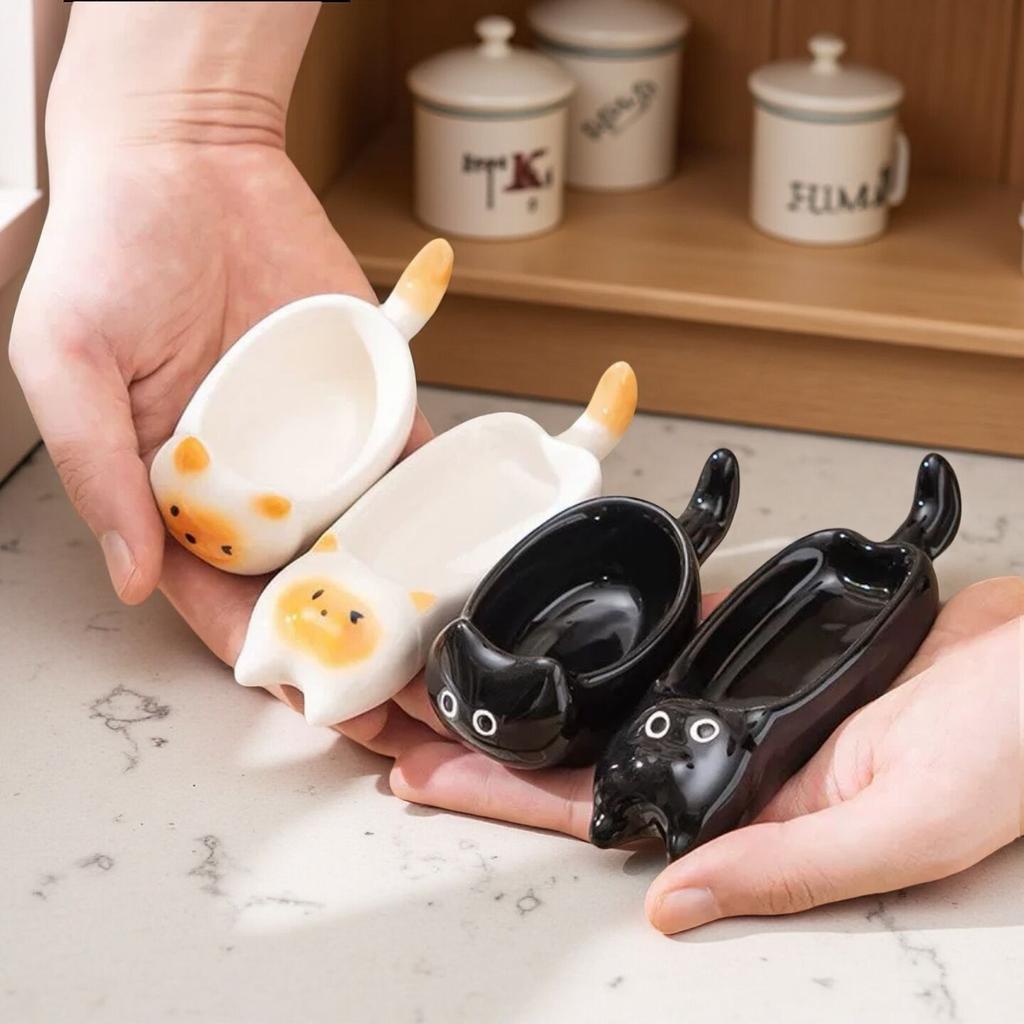 Cute Ceramic Cat Dipping Dish, Ceramic Household Soy Sauce Dish, Tomato Sauce Small Dish, Multifunctional Chopstick Holder