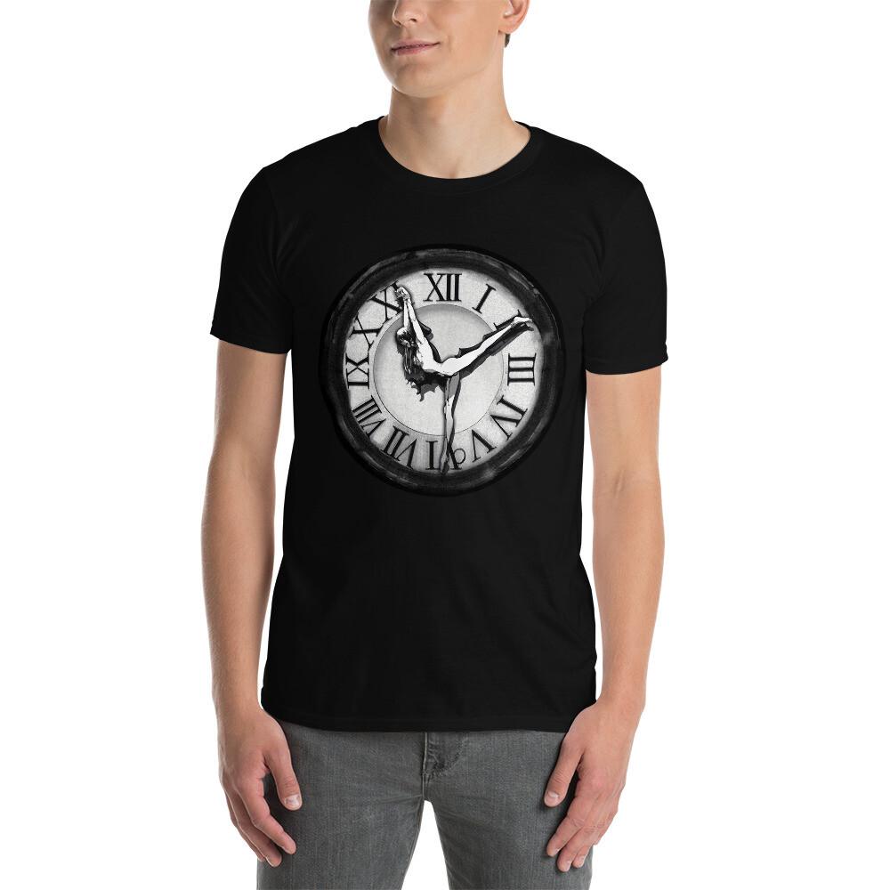

Horror Anime Girl Clock Kawaii Harajuku Short-Sleeve Unisex T-Shirt 4XL
