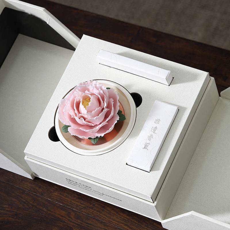 Handmade Peony Ceramic Diffuser - Women’s Aromatherapy Gift & Souvenir