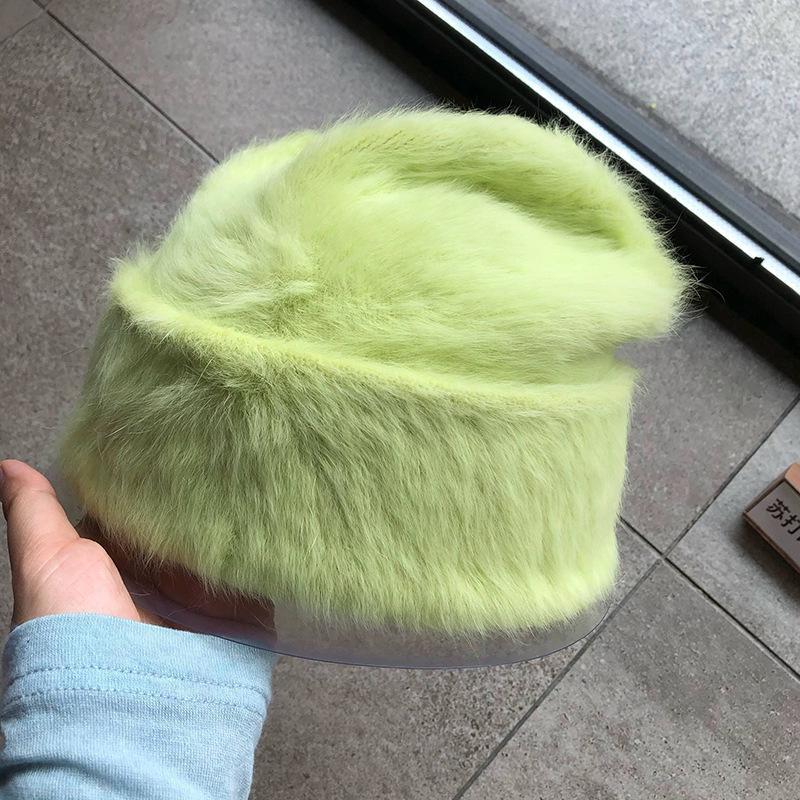 

Модные шапки-бини из кроличьего меха для женщин, мягкая теплая пушистая зимняя шапка для женщин, ветрозащитная шапка-боннет, шапка-бини с отворотом 54-60cm светло-зеленый